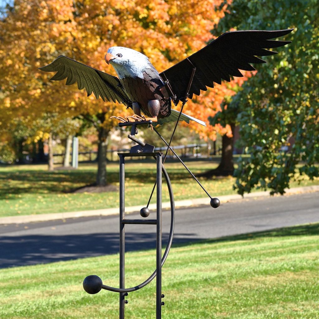 Large Flying Eagle Iron Rocking Stake Aquila