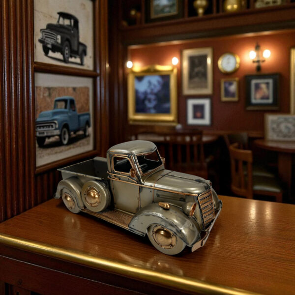 Metallic Finish Vintage Style Pickup Truck Décor