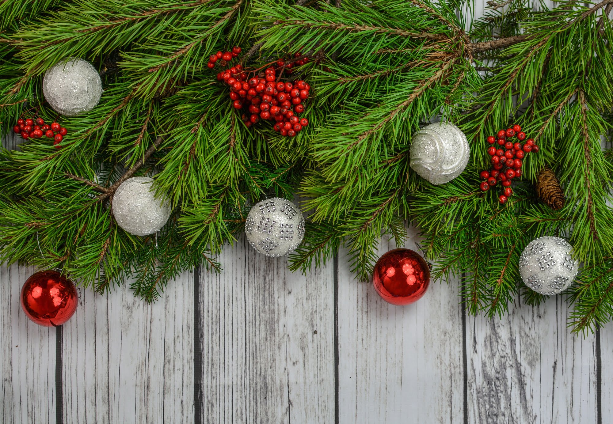 when to put up christmas decorations