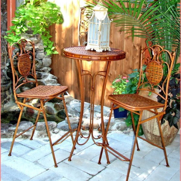 Tall Folding Woven Iron Bistro Bar Chair "Valiko" (Set of 2)