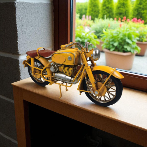 Vintage Style Iron Motorcycle Decoration