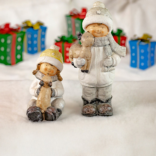 Set of 2 Tushkas in White Holding a Baby Deer