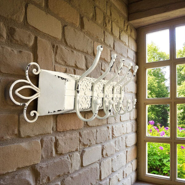 Antique-Style Mounted Wall Hook in 2 Color Options