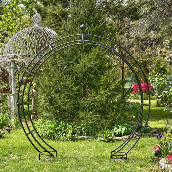 Iron Moon Gate with Plant Stands in Antique Black