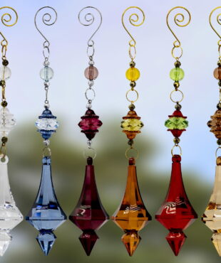 6 assorted colors hanging acrylic ornaments