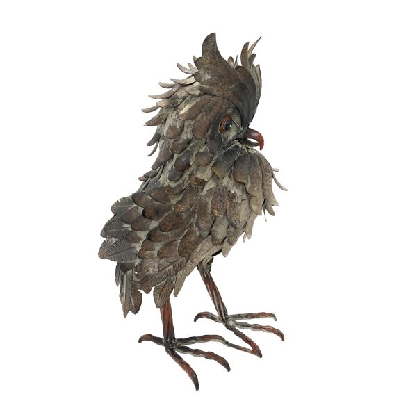 Great horned owl made of iron with perched posture in detailed finishes with black and grey colors