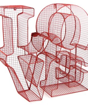 Metal mesh LOVE sign wall decor