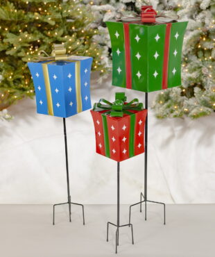 3 Metal Christmas Gift Boxes on Stakes with Twinkle Star Details