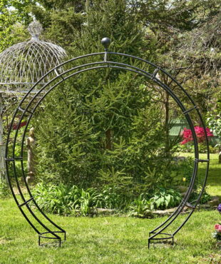 Iron Moon Gate with Plant Stands in Antique Black