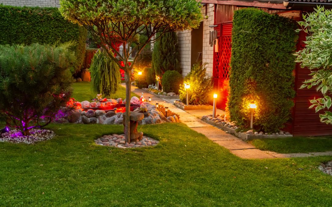 A Lovely Lawn: How to Design and Decorate a Beautiful Yard