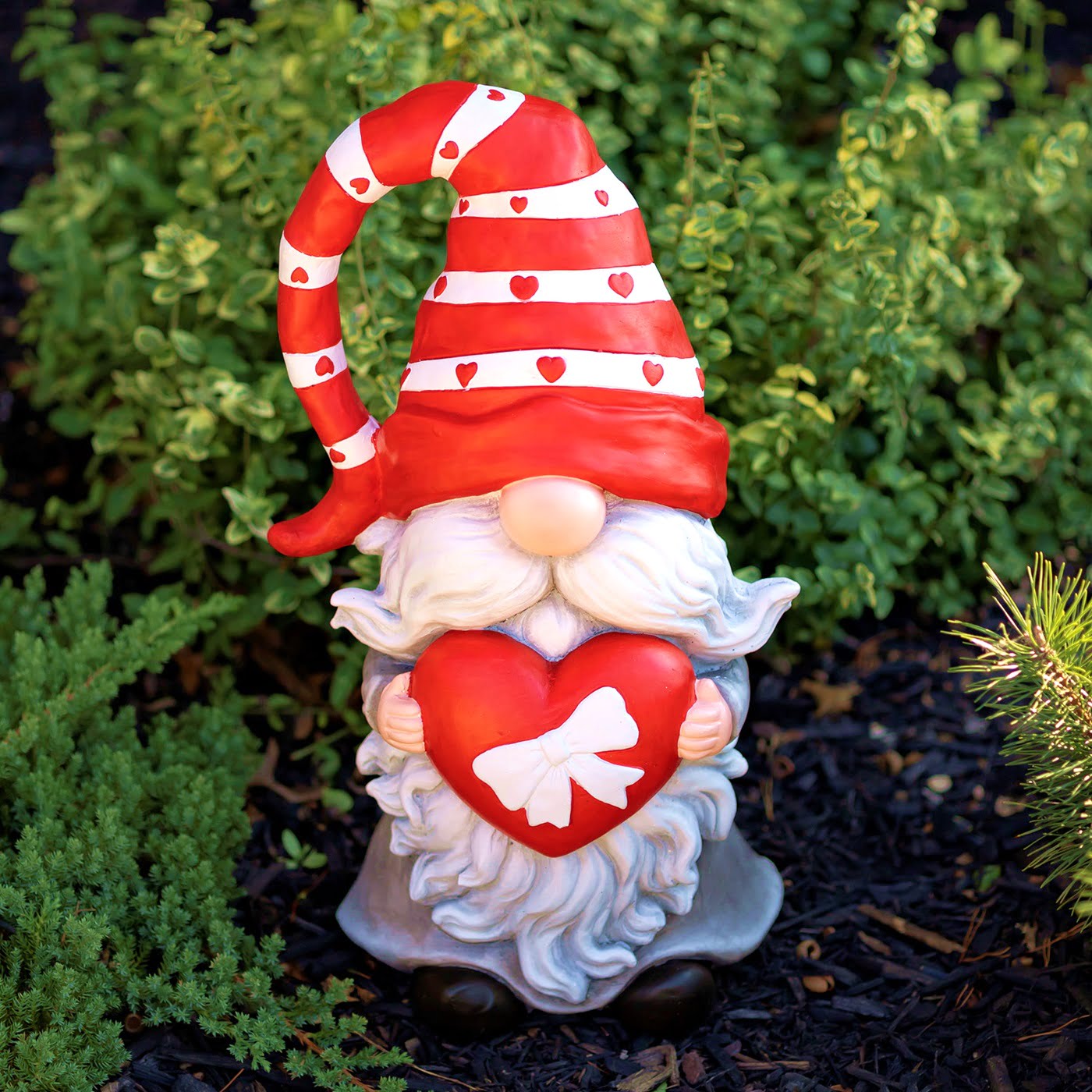 Gnome in Red Hat & Heart with Bow