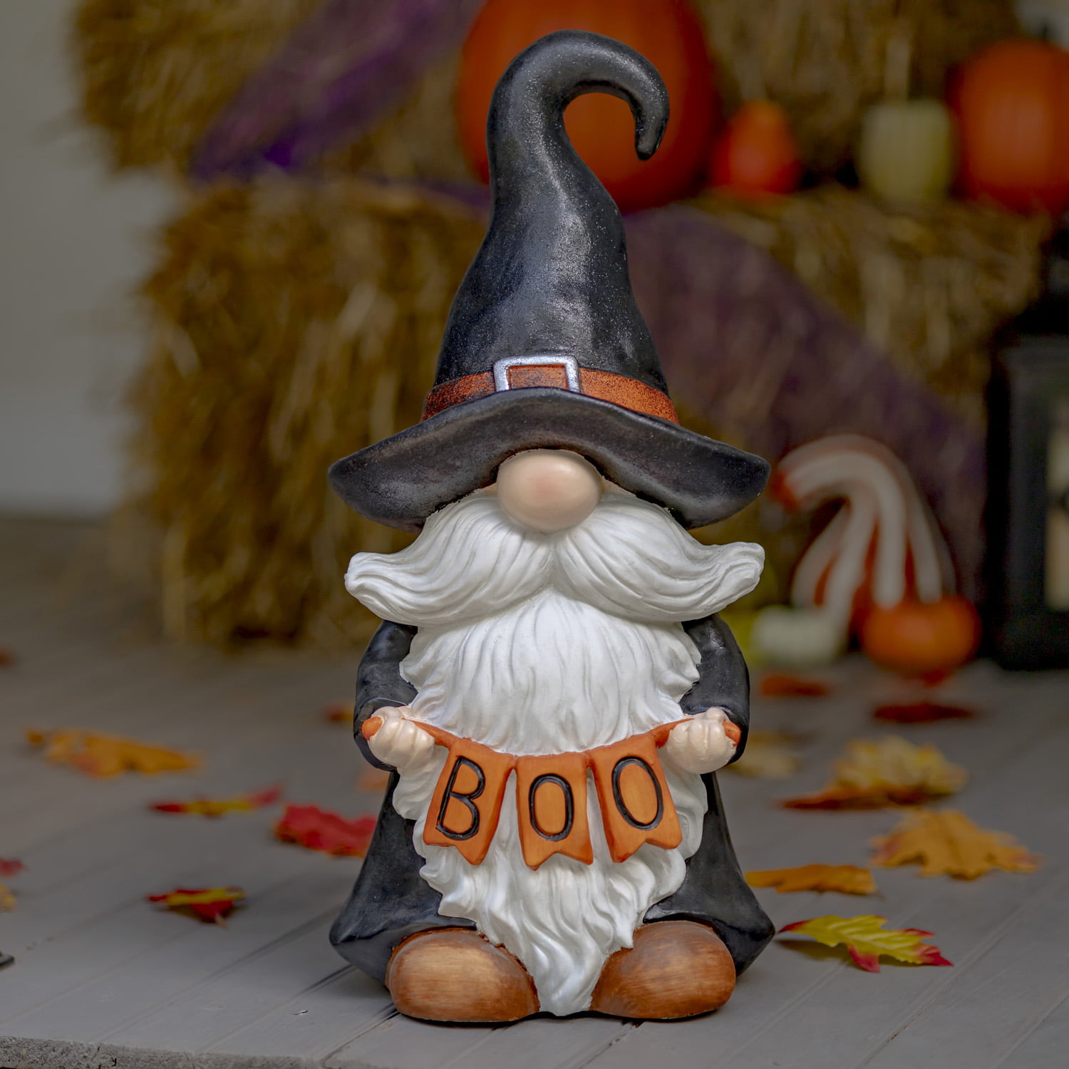 Gnome Holding "BOO" Sign