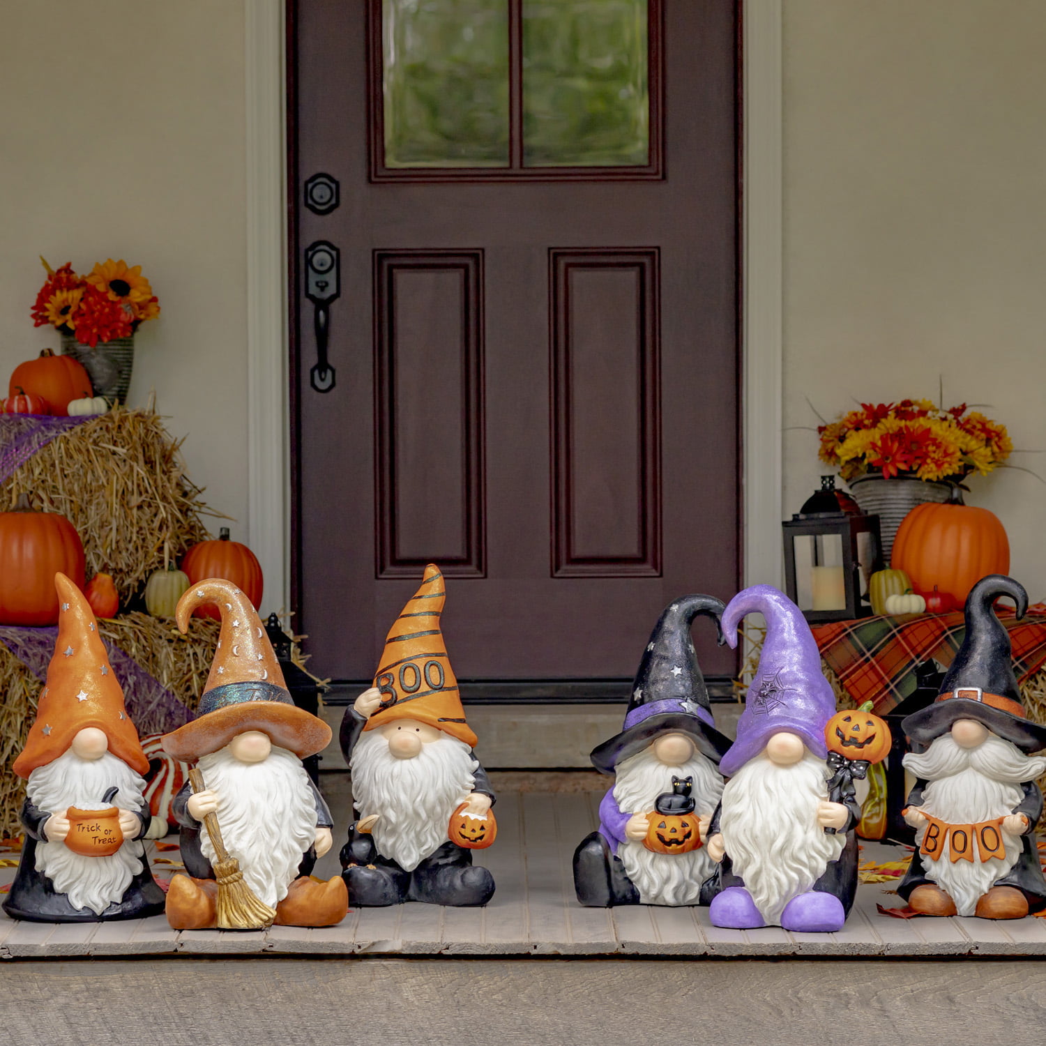 Halloween store Gnome House