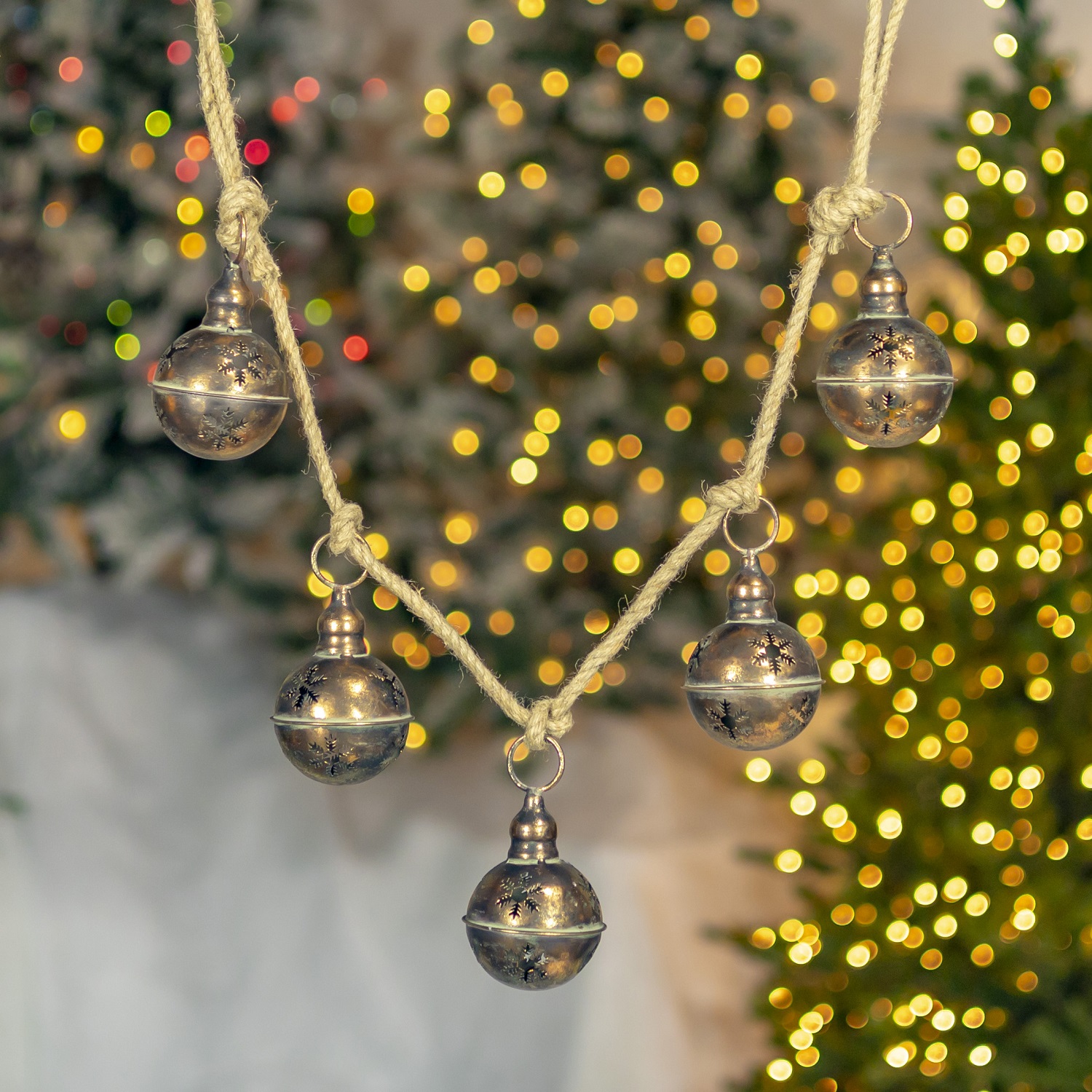 Sleigh Bells in Gold