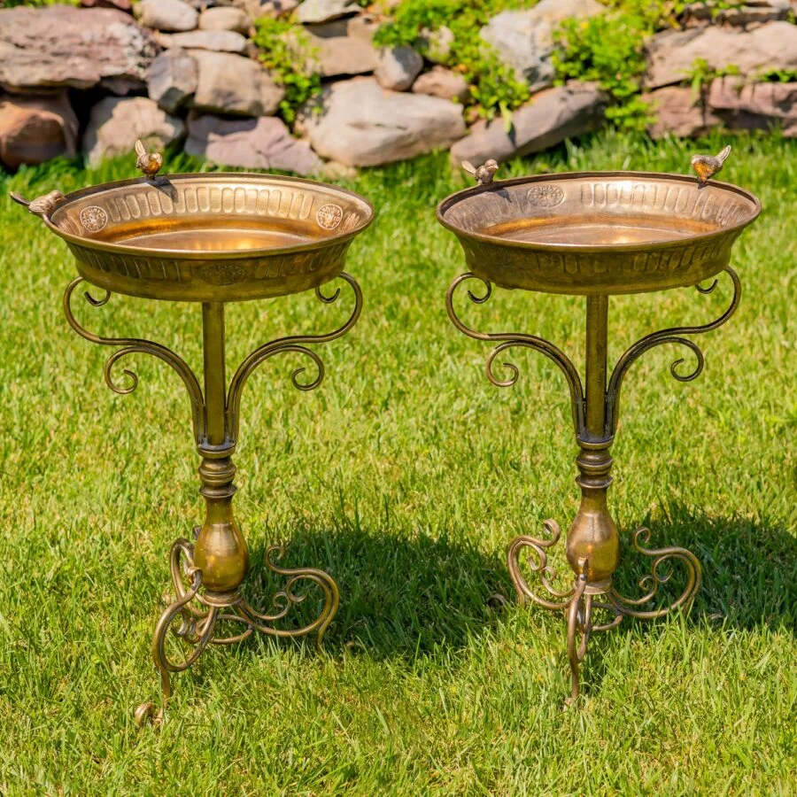 25.4" Tall Gold Birdbath-Feeder with Ornate Stand - Image 2