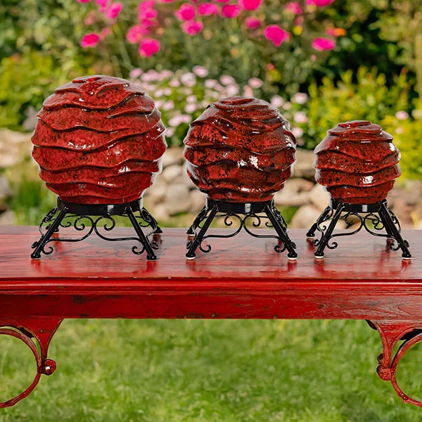 Set of 3 Assorted Ceramic Wavy Globe Gazing Balls with Stands Istanbul