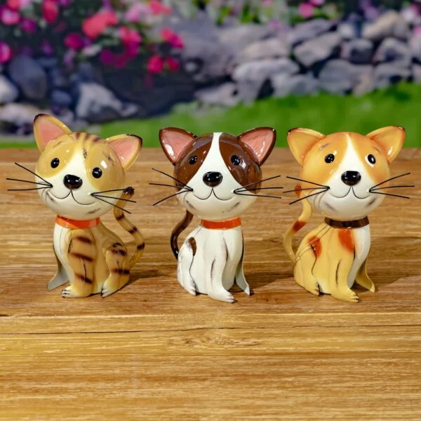 Set of 6 Assorted Metal Cat Figurines "The Kitty Klutter"