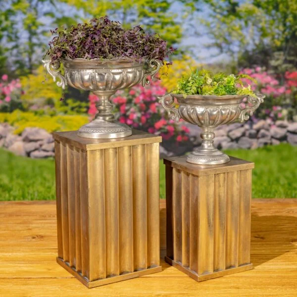 Frosted Silver Metal Urn "Fontus" - 2 Size Options